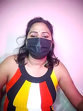 hot-bhabiji online show from 12/15/24, 03:42