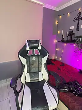 vampy dolll online show from 03/07/26, 11:49