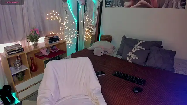 cuteweed420 online show from 05/04/26, 10:01