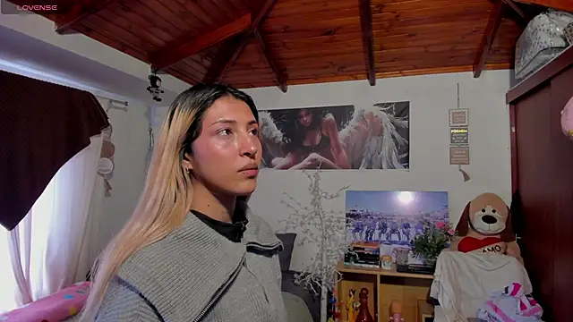 cuteweed420 online show from 06/22/26, 07:22