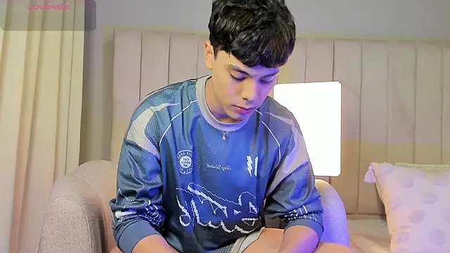 Dammon Stallion online show from 11/18/25, 03:26