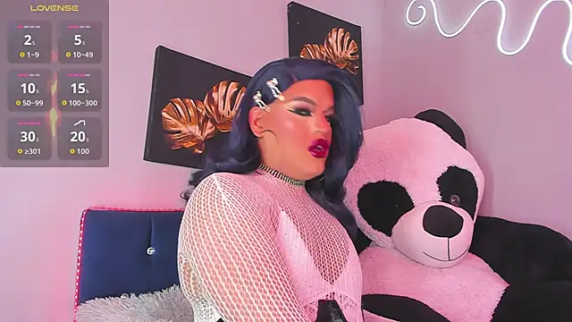 Snapshot of Missisabella_ chatting on 10/08/25, 01:18 Missisabella online show from 10/08/25, 01:18