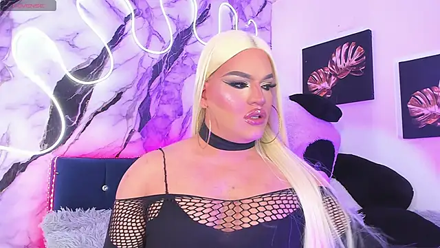 Missisabella  online show from 04/08/26, 12:56