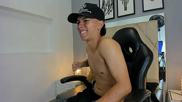 ricky backus online show from 10/12/25, 03:57