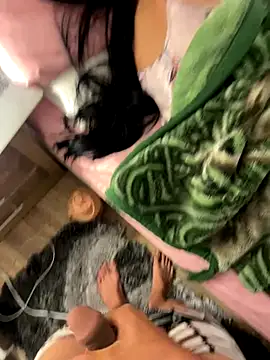 Sweet and caramel online show from 12/14/25, 09:48