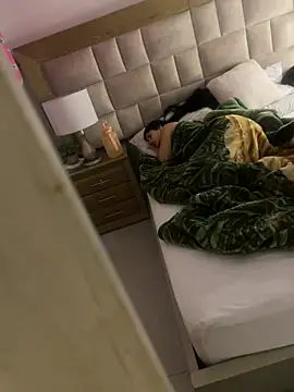 Sweet and caramel online show from 03/20/25, 01:15