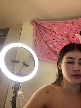 Sweet and caramel online show from 03/21/25, 06:27