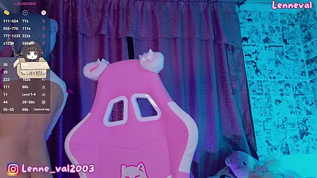 Snapshot of Lenneval1 chatting on 11/24/25, 03:06 Lenneval1 online show from 11/24/25, 03:06