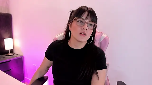 Freyaa   online show from 03/11/26, 09:09