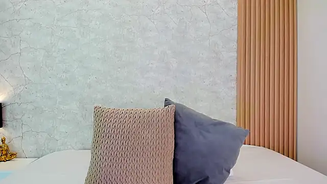 Freyaa   online show from 03/19/25, 11:03