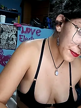 LoveElectra online show from 03/06/25, 02:51