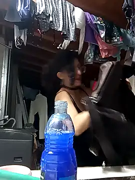 LoveElectra online show from 01/20/25, 03:59