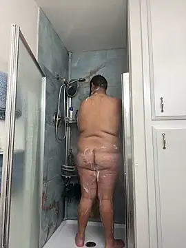 daddymaniaco69 online show from 12/26/24, 04:58