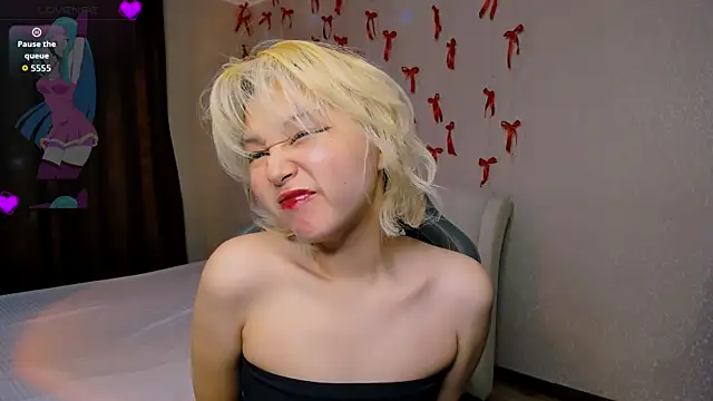 Milla Aheo online show from 01/16/26, 01:04