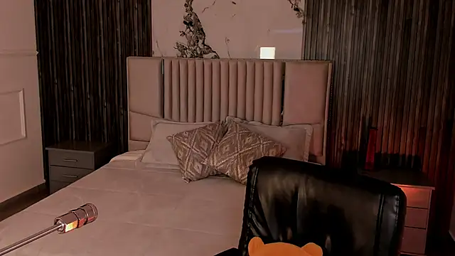 Lillyortiz online show from 02/13/26, 09:04