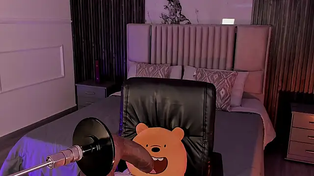 Lillyortiz online show from 03/05/26, 08:16