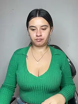 SaraBraun  online show from 04/15/26, 04:55