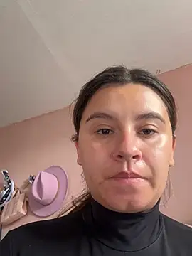 SaraBraun  online show from 03/27/26, 04:52