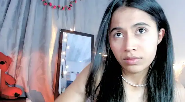 Snapshot of brihanna_lena chatting on 01/23/25, 03:58 brihanna lena online show from 01/23/25, 03:58