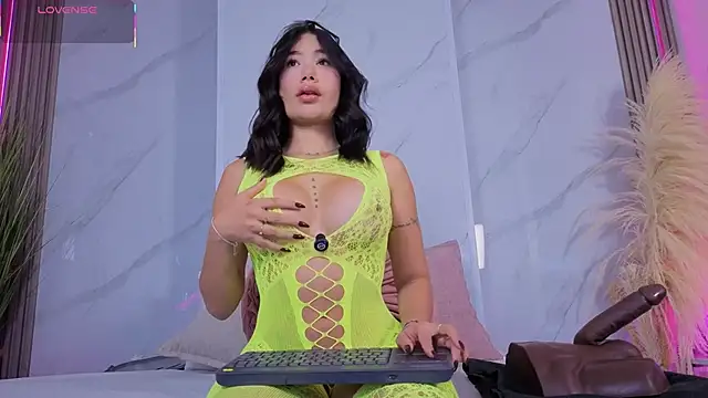 Chlooee   online show from 02/14/26, 01:50