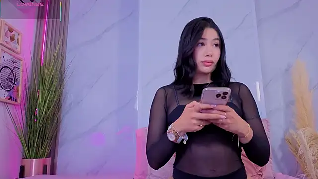 Chlooee   online show from 10/27/25, 02:23