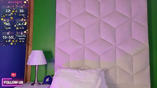 sett and gwen online show from 04/22/26, 04:19