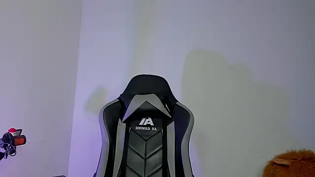 Lukeetaylor online show from 05/17/26, 02:17