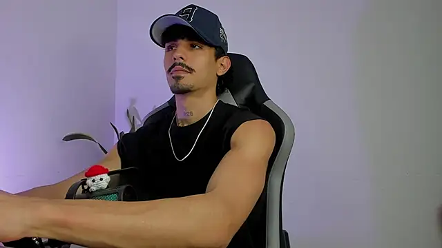 Lukeetaylor online show from 05/27/26, 01:07