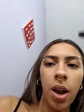 Jazmin-Cerezita online show from 03/23/25, 03:10