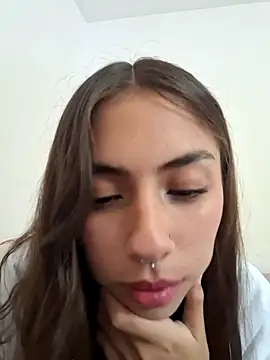 Jazmin-Cerezita online show from 12/17/24, 07:15