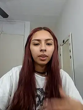 Jazmin-Cerezita online show from 10/24/25, 10:53