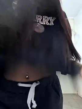 Jazmin-Cerezita online show from 12/17/25, 12:15