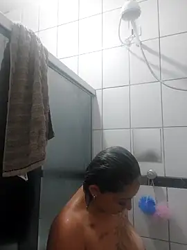 Snapshot of baixinhaloira chatting on 02/27/25, 02:03 baixinhaloira online show from 02/27/25, 02:03