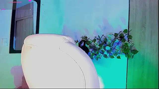 Samuel Hilton online show from 04/05/26, 08:32