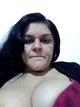 Snapshot of angelinakastro chatting on 12/16/24, 02:25 angelinakastro online show from 12/16/24, 02:25
