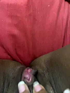 Gordelicia03 online show from 11/30/25, 02:23