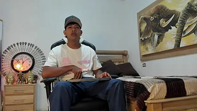 mr stiven  online show from 04/01/26, 02:46