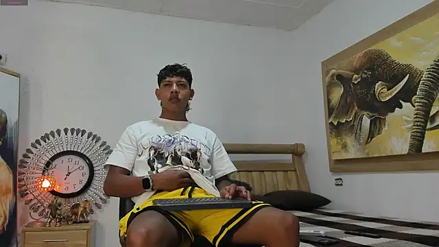 mr stiven  online show from 05/22/26, 06:22
