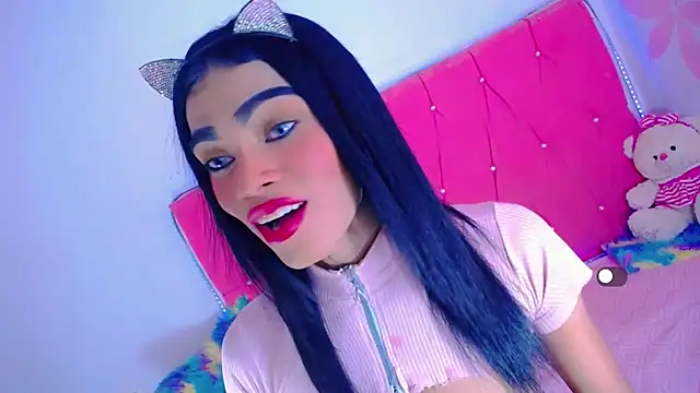 Theylor Rouse online show from 10/26/25, 08:42