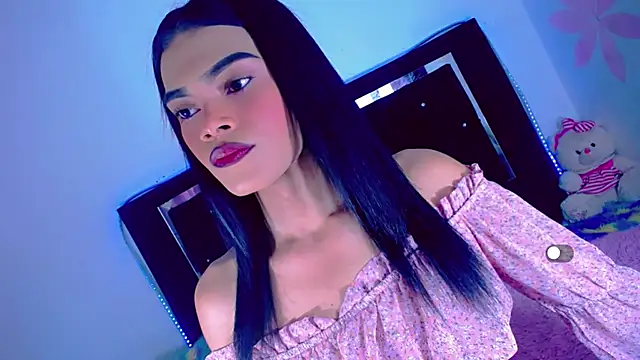 Theylor Rouse online show from 11/12/25, 06:28