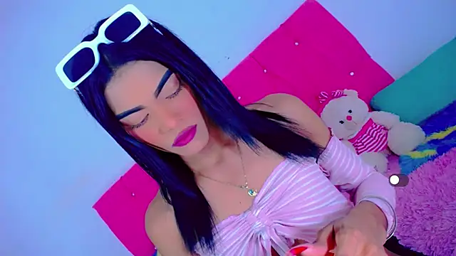 Theylor Rouse online show from 01/06/26, 04:49