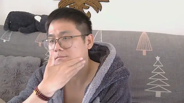 866532 online show from 12/01/25, 06:36