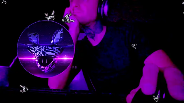 HappyZebra13 online show from 02/12/25, 04:00