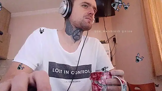 HappyZebra13 online show from 02/02/25, 01:19