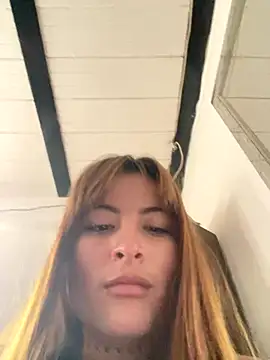 Snapshot of Liah_ferrer chatting on 09/30/25, 08:48 Liah ferrer online show from 09/30/25, 08:48