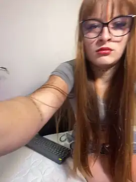 Liah ferrer online show from 11/15/25, 11:25