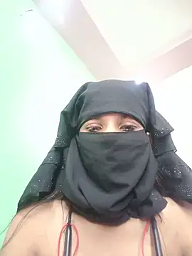 Aafreen 36 online show from 05/18/26, 02:55