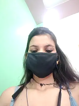 Aafreen 36 online show from 04/18/26, 02:47