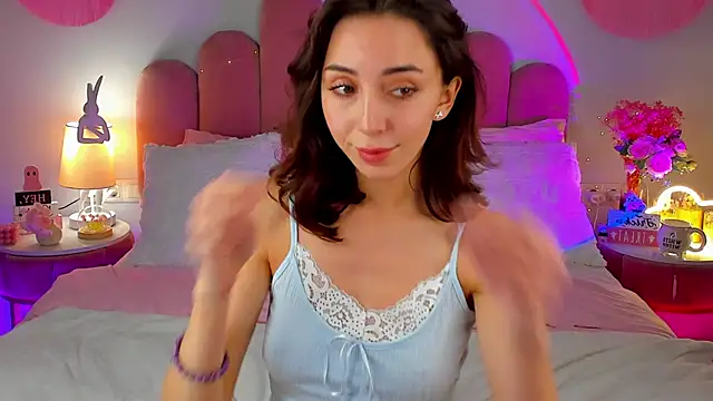 ElsaYoung online show from 10/24/25, 07:46