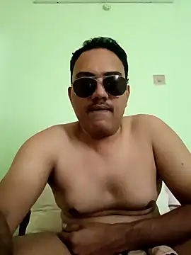 farhaanmacho online show from 04/10/26, 10:55